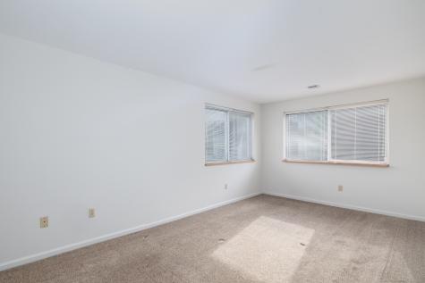 111 Mallane Lane Naugatuck CT 06770