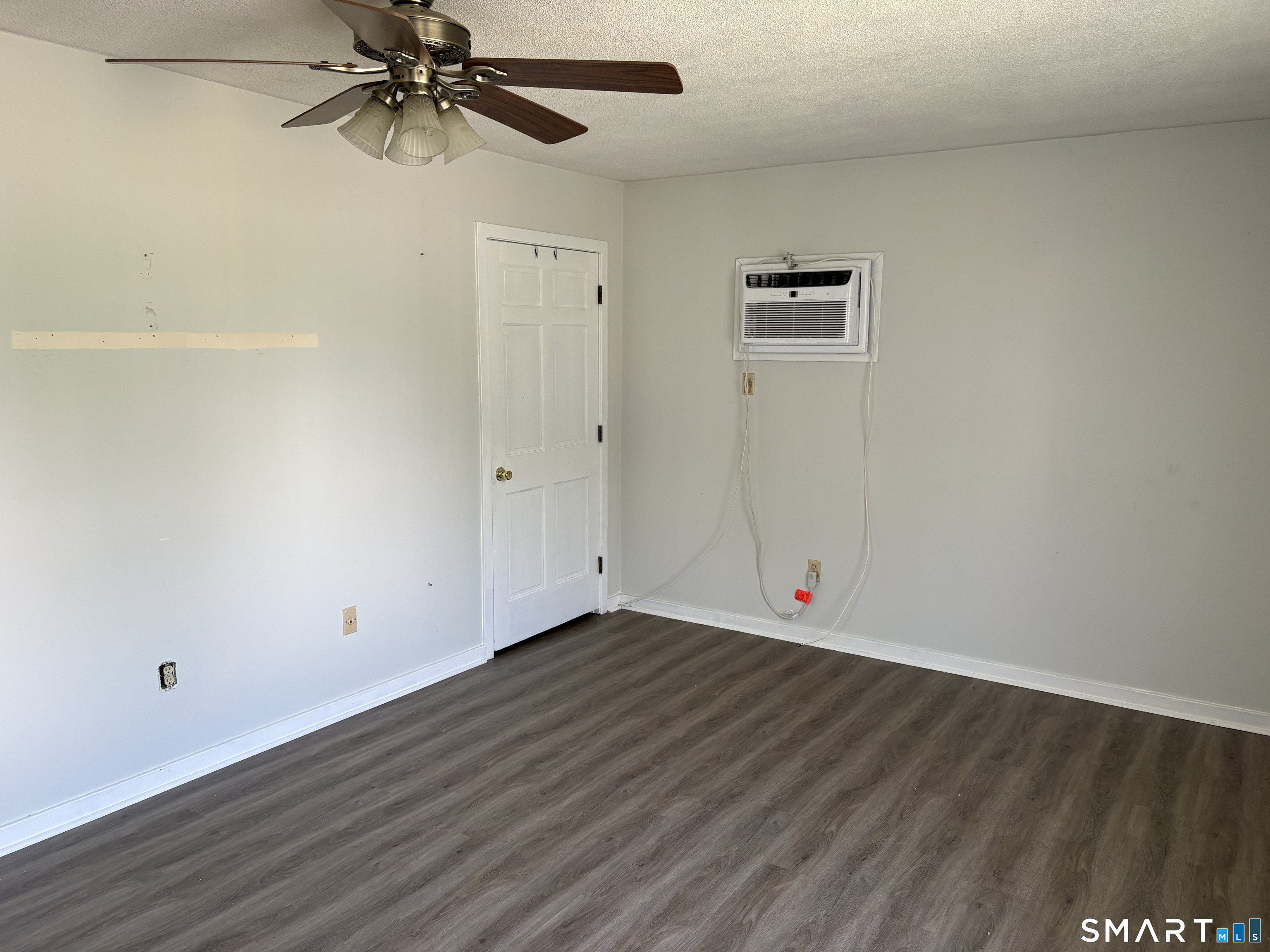 43 Starr Avenue Danbury CT 06810