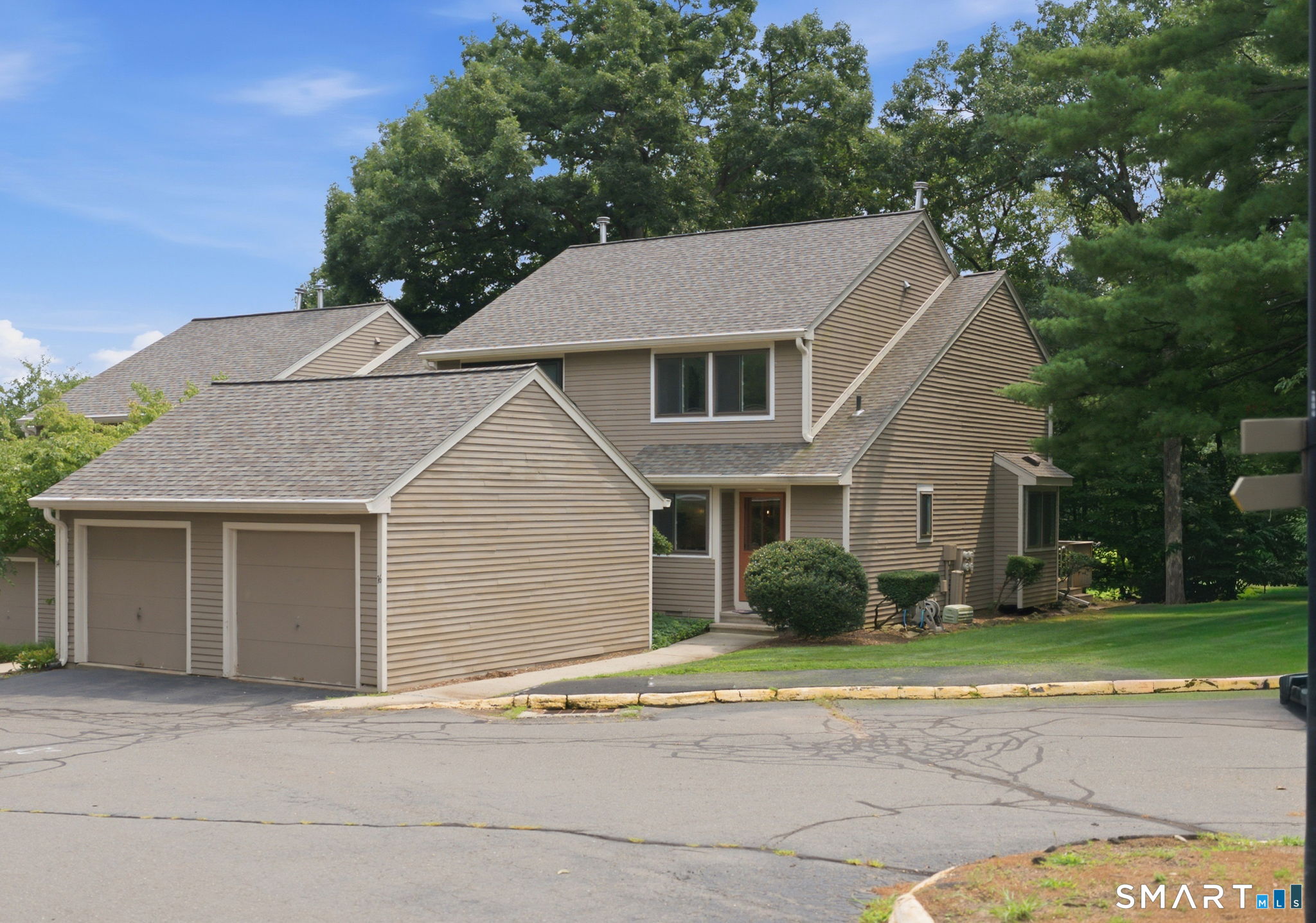 16 Pequot Drive Rocky Hill CT 06067