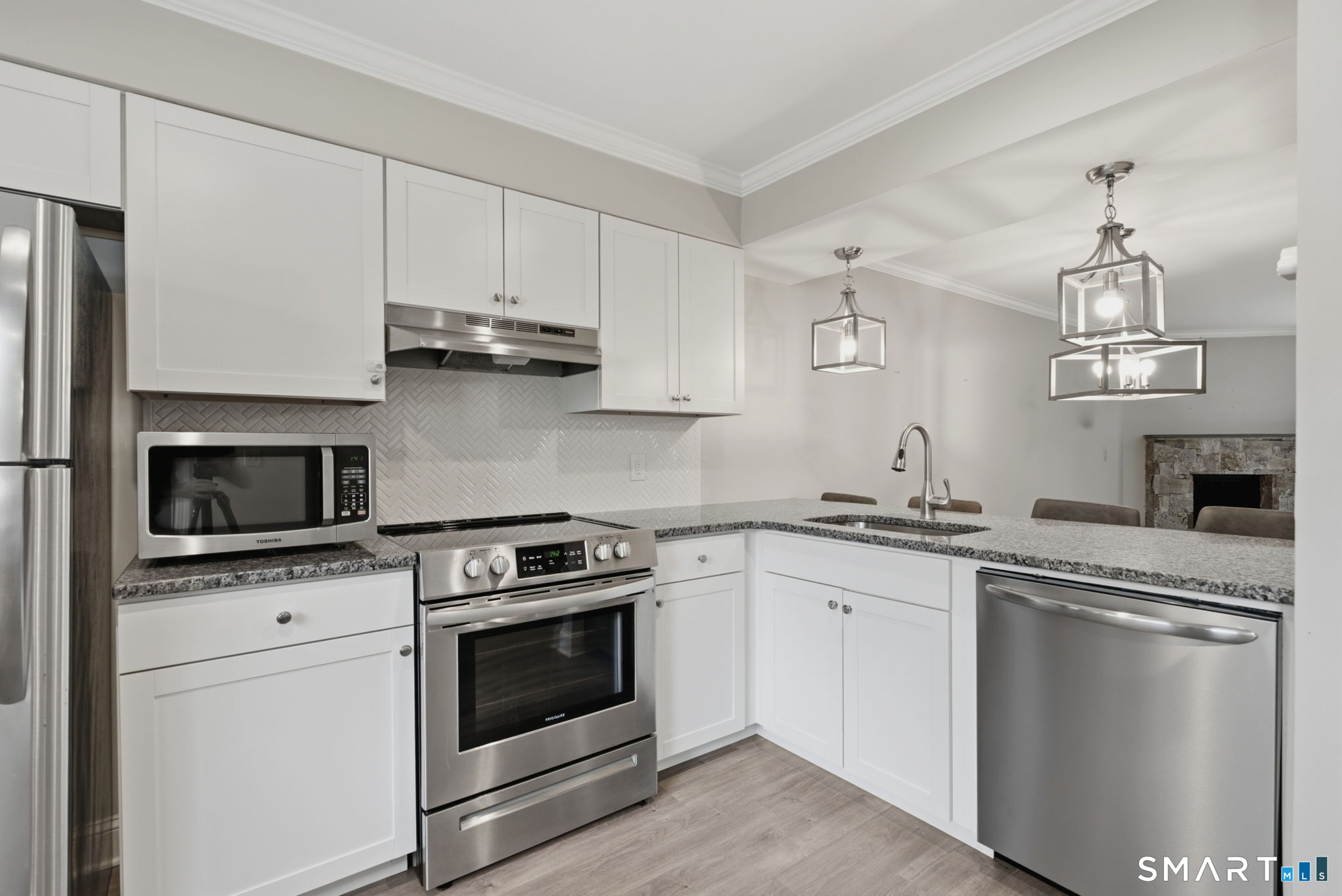 16 Pequot Drive Rocky Hill CT 06067