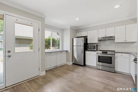 16 Pequot Drive Rocky Hill CT 06067