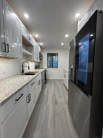 114 Heritage Village Southbury CT 06488