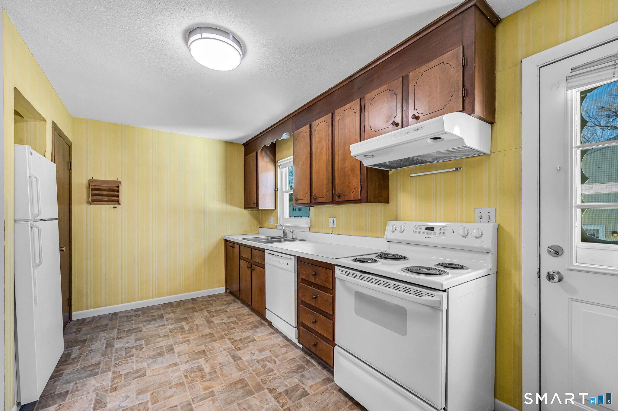 56 Elm Street Enfield CT 06082