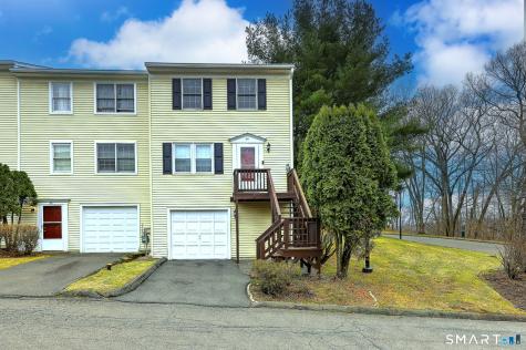 34 Cornerstone Drive Derby CT 06418