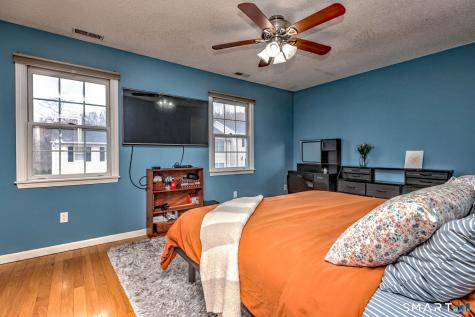 34 Cornerstone Drive Derby CT 06418