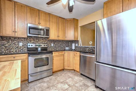 34 Cornerstone Drive Derby CT 06418