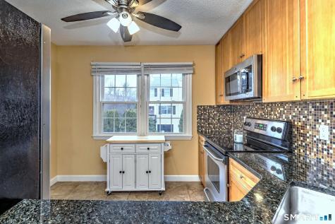 34 Cornerstone Drive Derby CT 06418