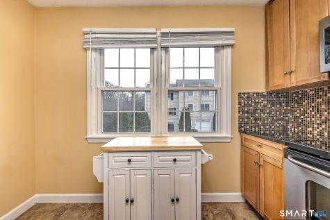 34 Cornerstone Drive Derby CT 06418