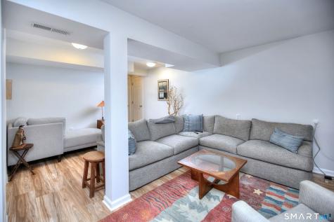13 Darien Close Darien CT 06820