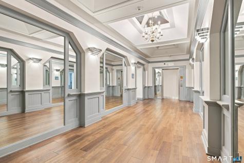 196 Crown Street New Haven CT 06510