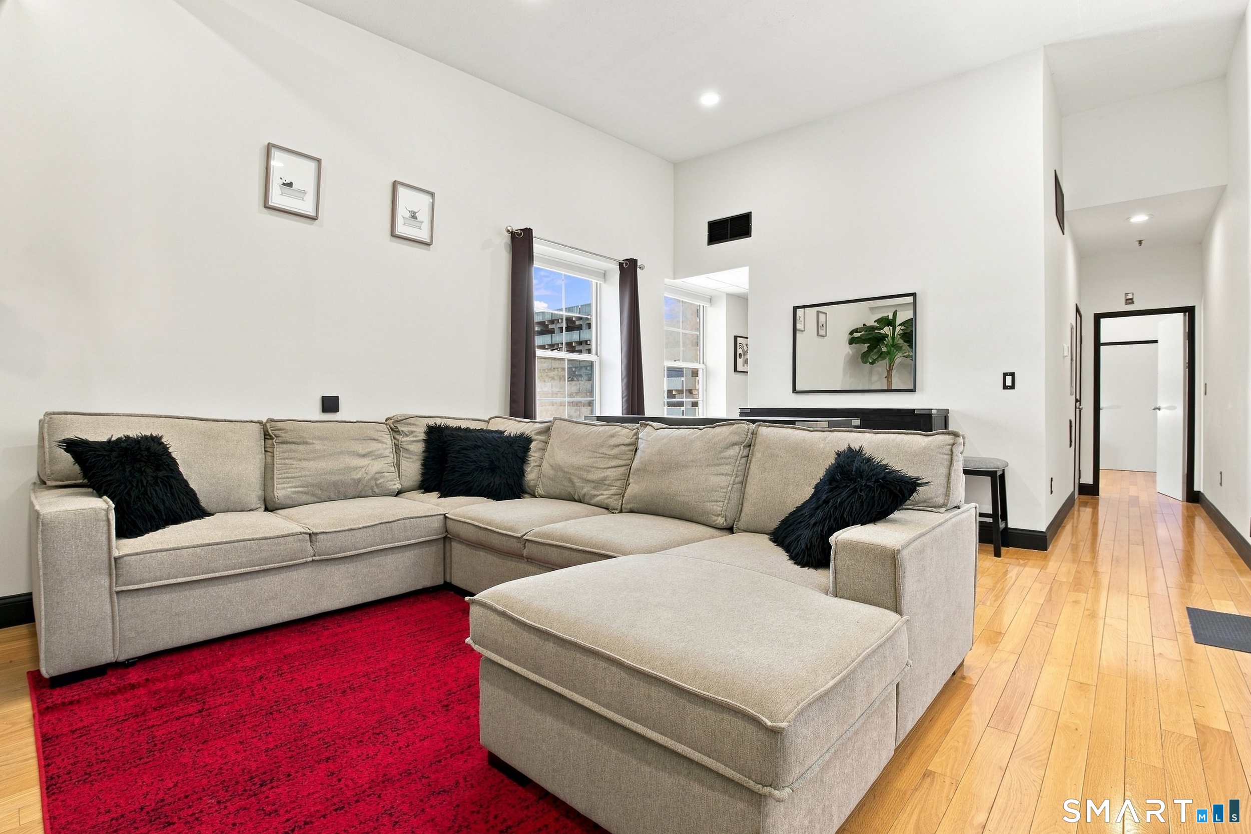 196 Crown Street New Haven CT 06510
