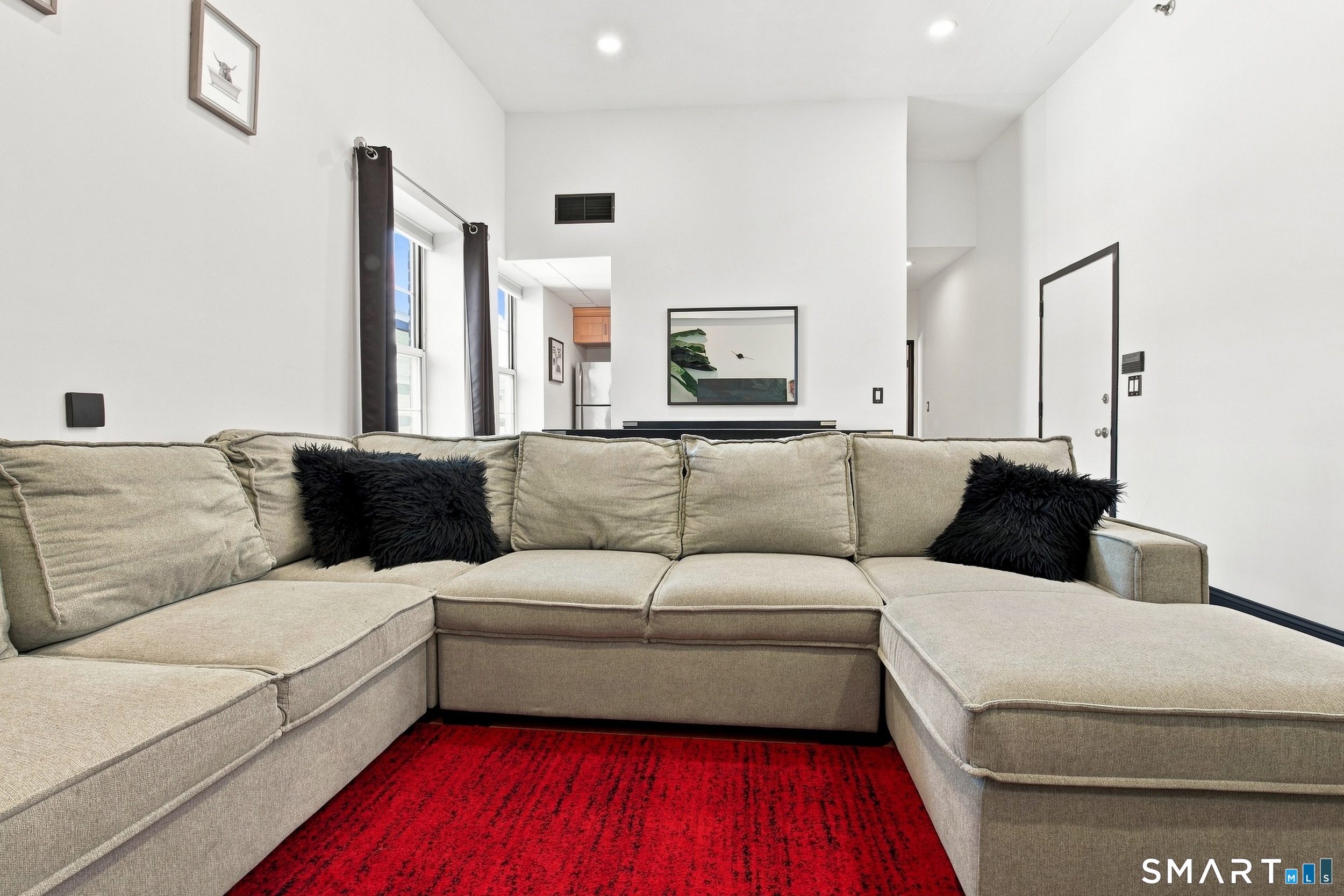 196 Crown Street New Haven CT 06510