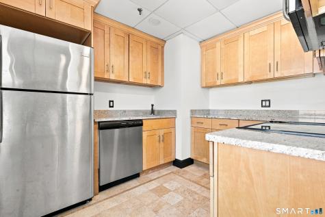 196 Crown Street New Haven CT 06510