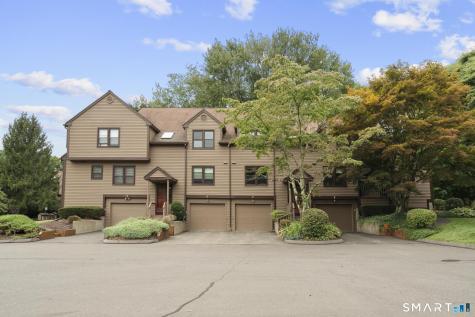 7 Shadowwood Circle Monroe CT 06468