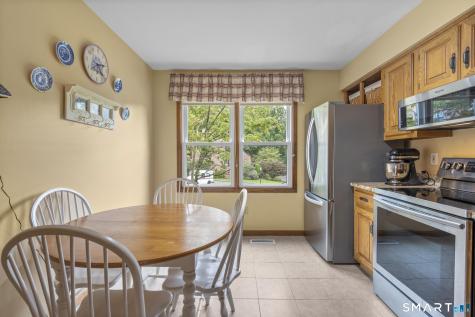 7 Shadowwood Circle Monroe CT 06468