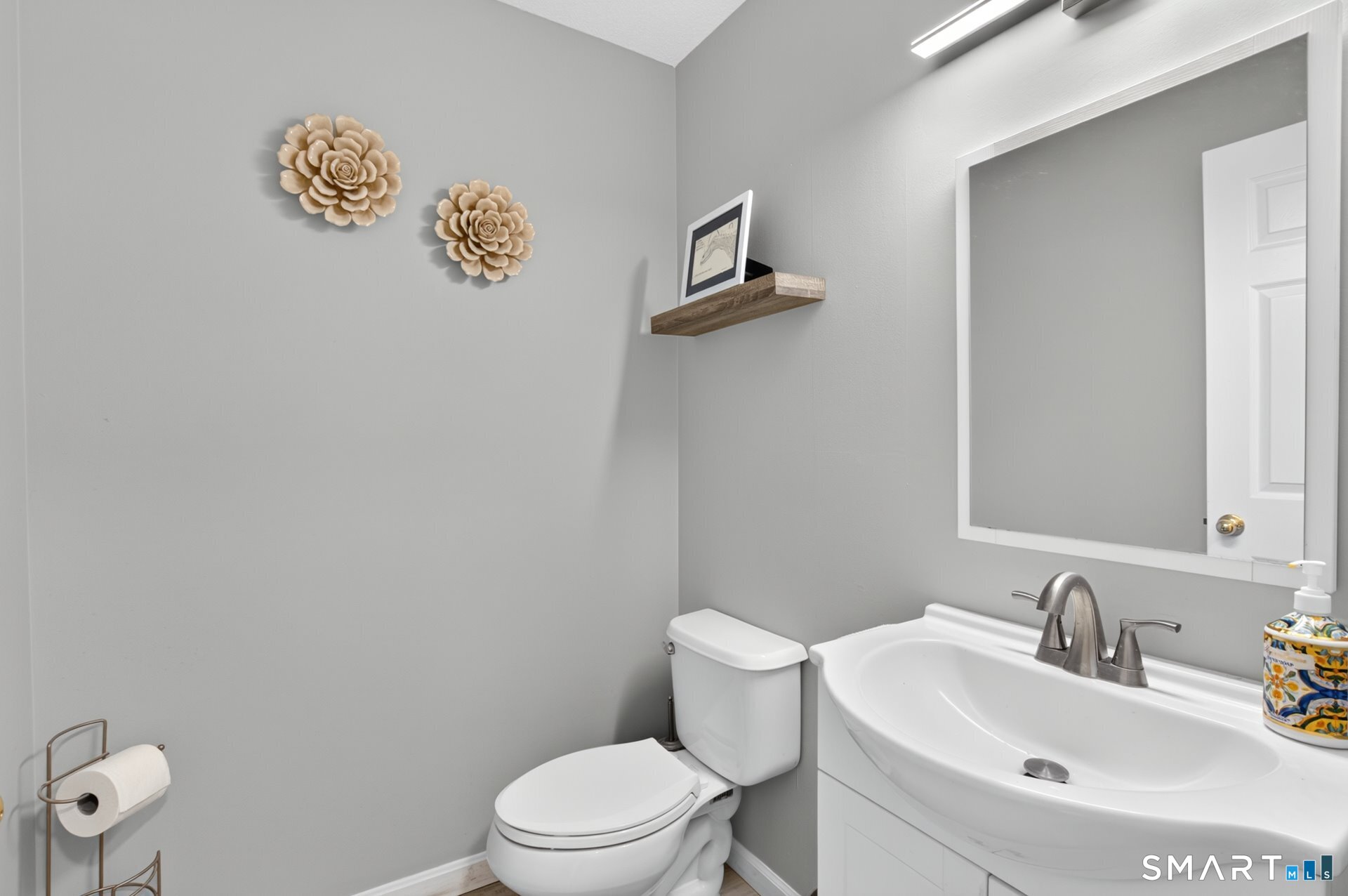 11 River Mead Avon CT 06001