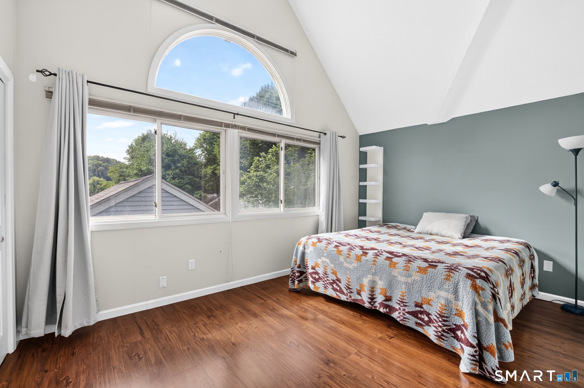 11 River Mead Avon CT 06001