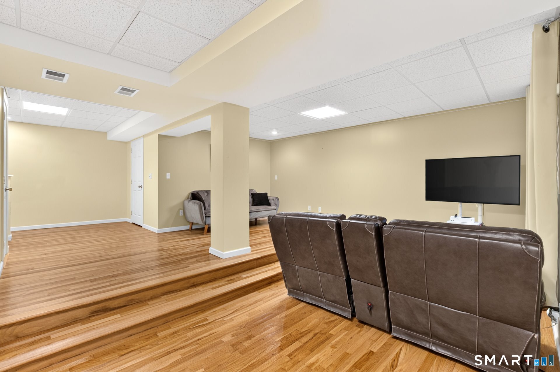 11 River Mead Avon CT 06001