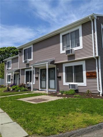 31 Betts Place Norwalk CT 06855