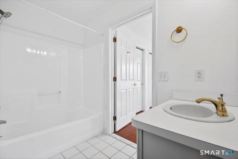 75 Washington Avenue Hamden CT 06518