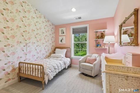 21 Brentwood Circle Danbury CT 06810
