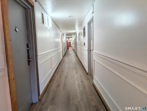 393 Laurel Avenue Bridgeport CT 06604