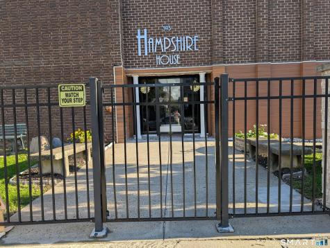 393 Laurel Avenue Bridgeport CT 06604