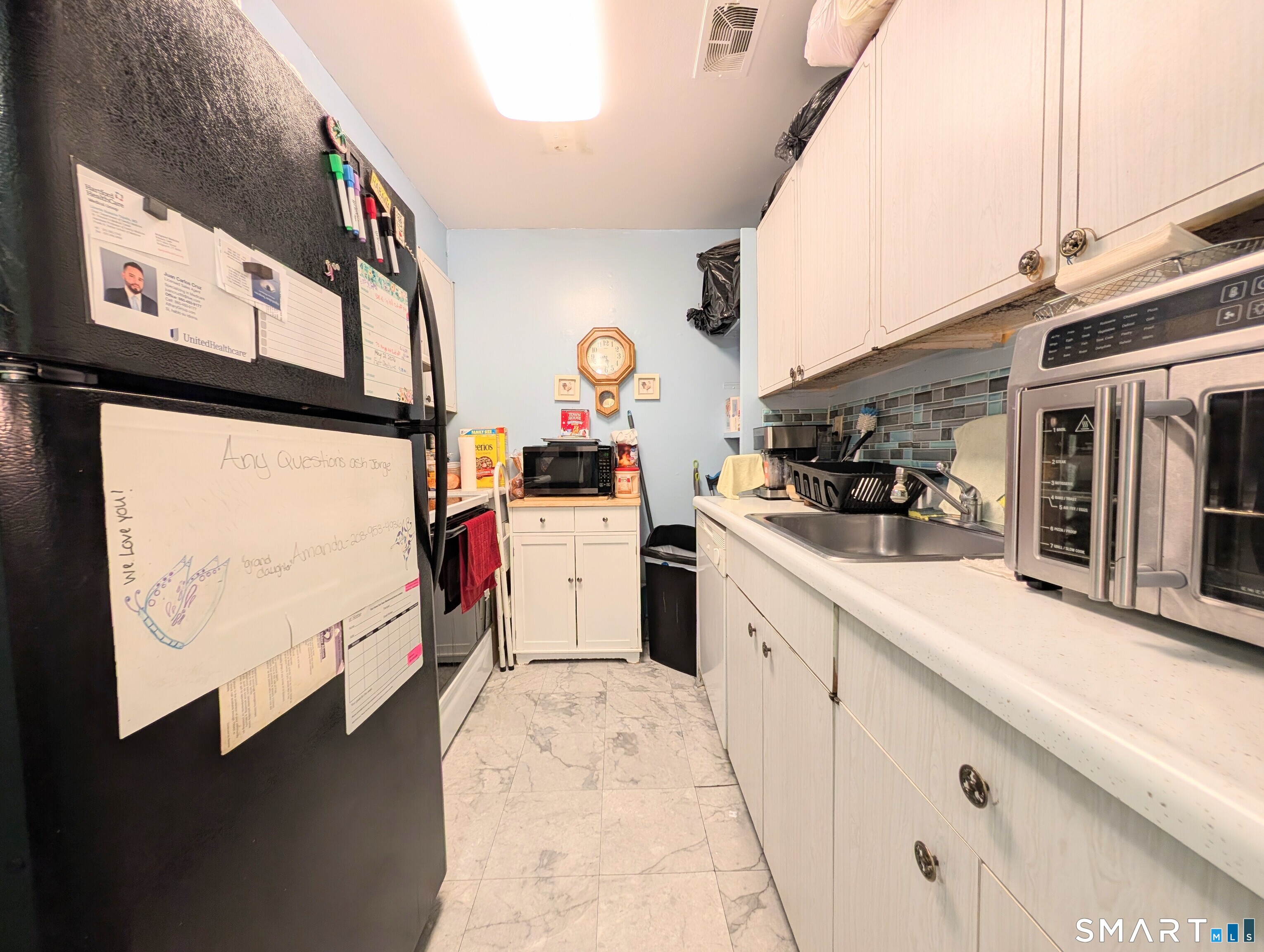 393 Laurel Avenue Bridgeport CT 06604