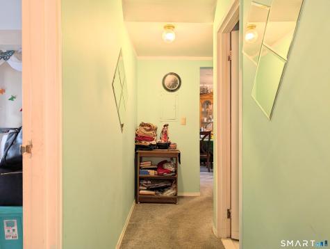 393 Laurel Avenue Bridgeport CT 06604