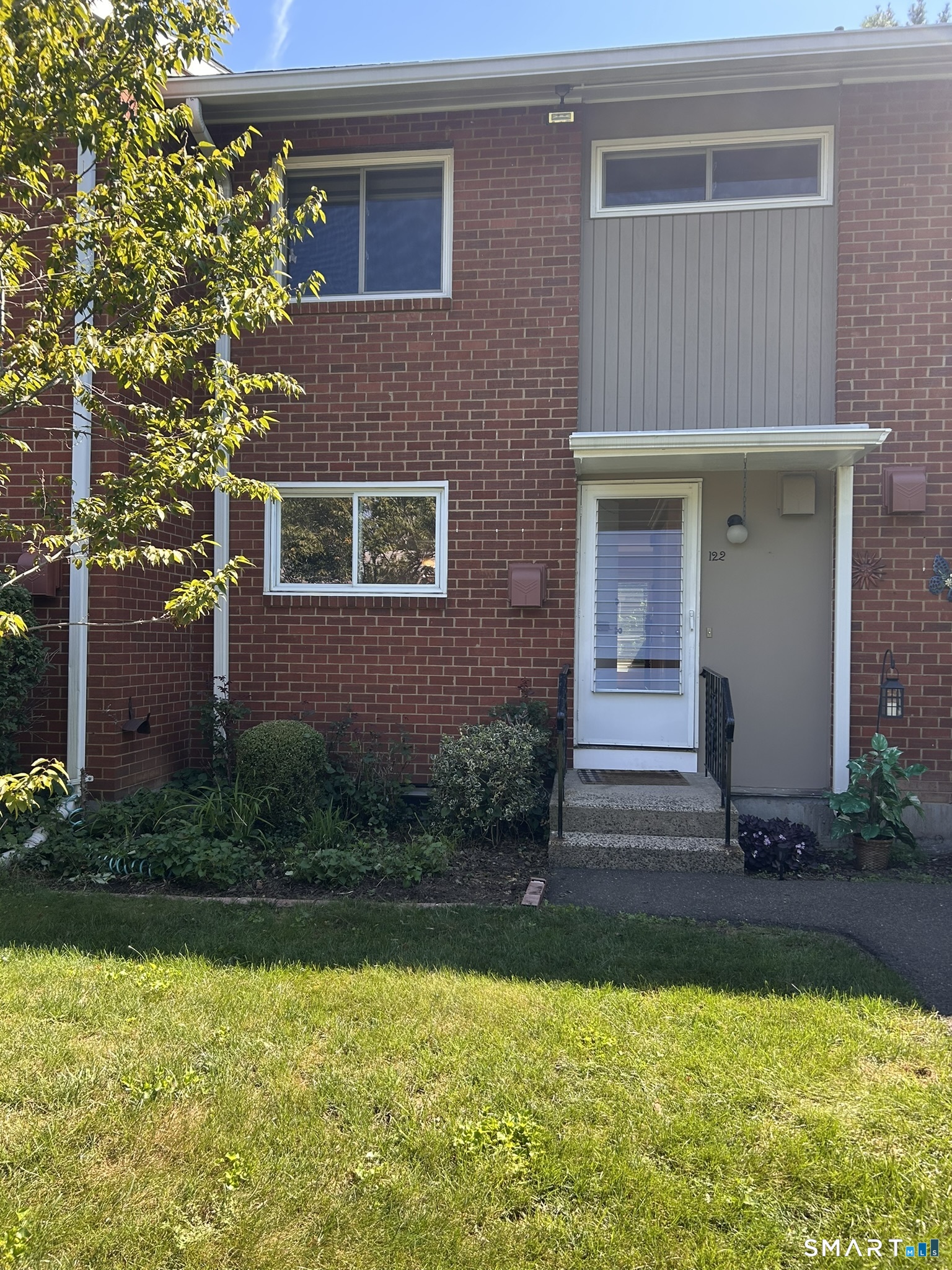 122 Centerbrook Road Hamden CT 06518