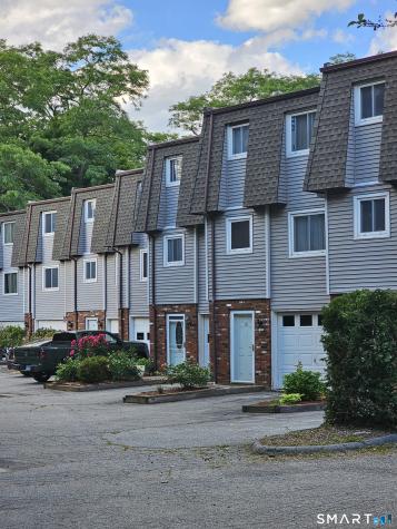 358 Hamilton Avenue Norwich CT 06360
