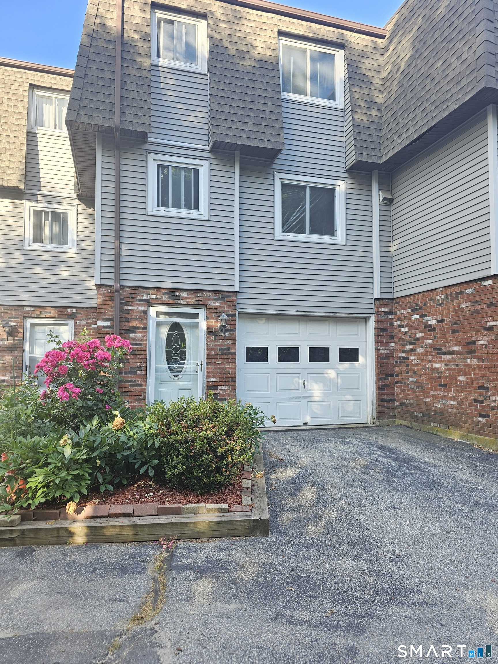 358 Hamilton Avenue Norwich CT 06360