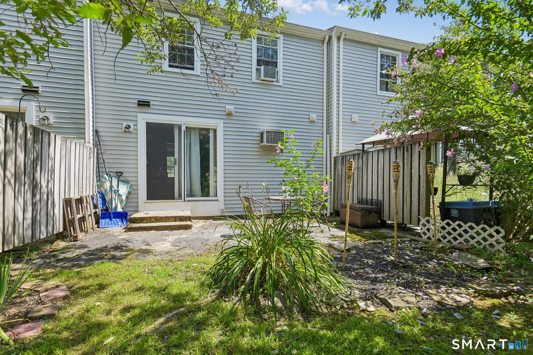 17 Lakeside Drive Ledyard CT 06339