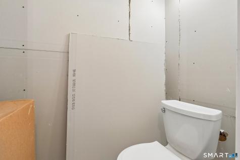 17 Lakeside Drive Ledyard CT 06339