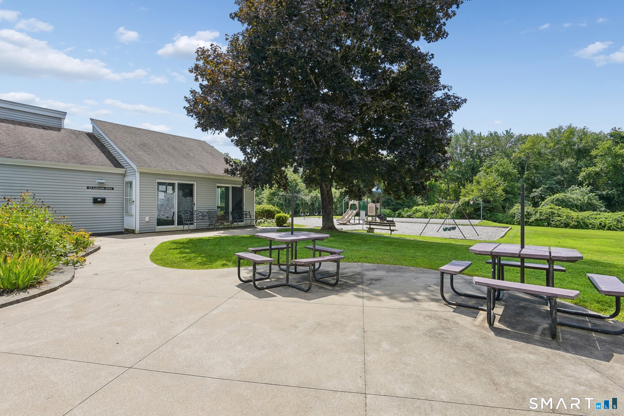 17 Lakeside Drive Ledyard CT 06339