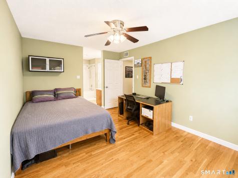 31 High Street East Hartford CT 06118
