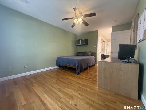 31 High Street East Hartford CT 06118