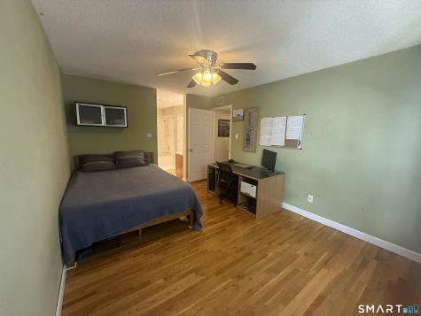 31 High Street East Hartford CT 06118