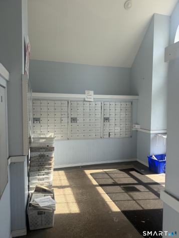 31 High Street East Hartford CT 06118