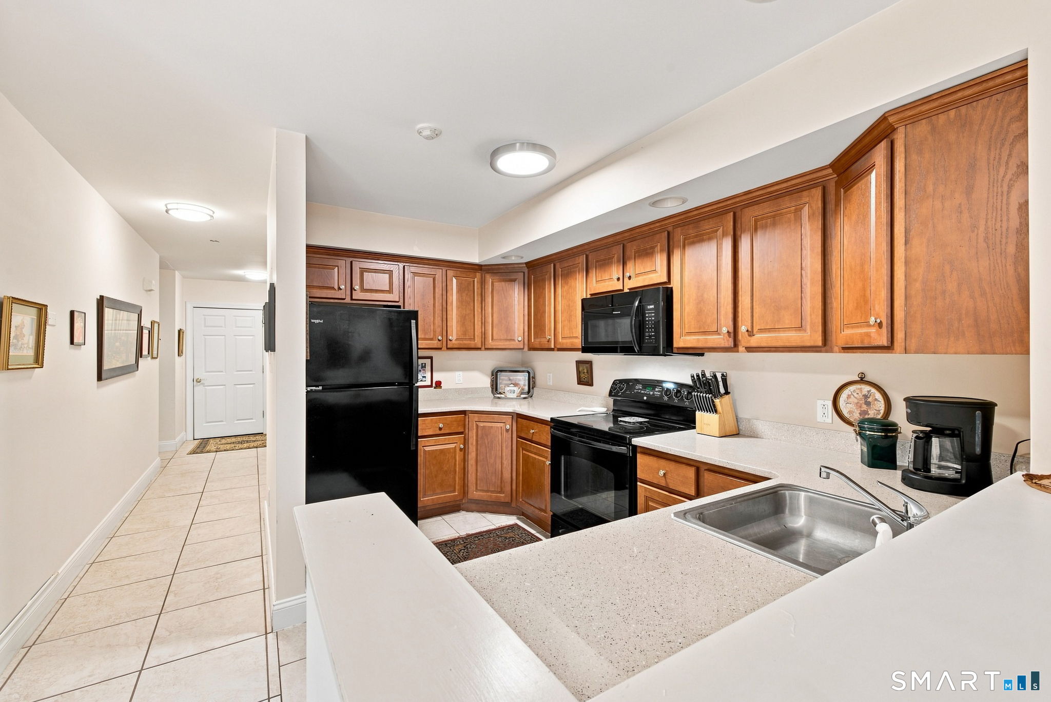 606 Congdon West Street Middletown CT 06457