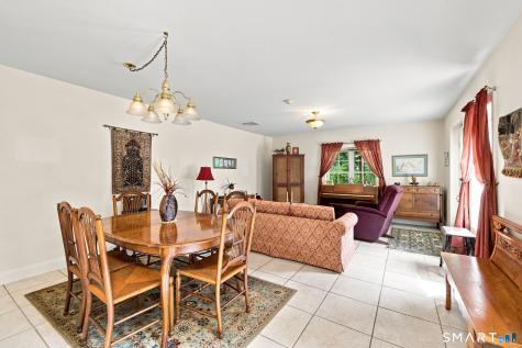 606 Congdon West Street Middletown CT 06457