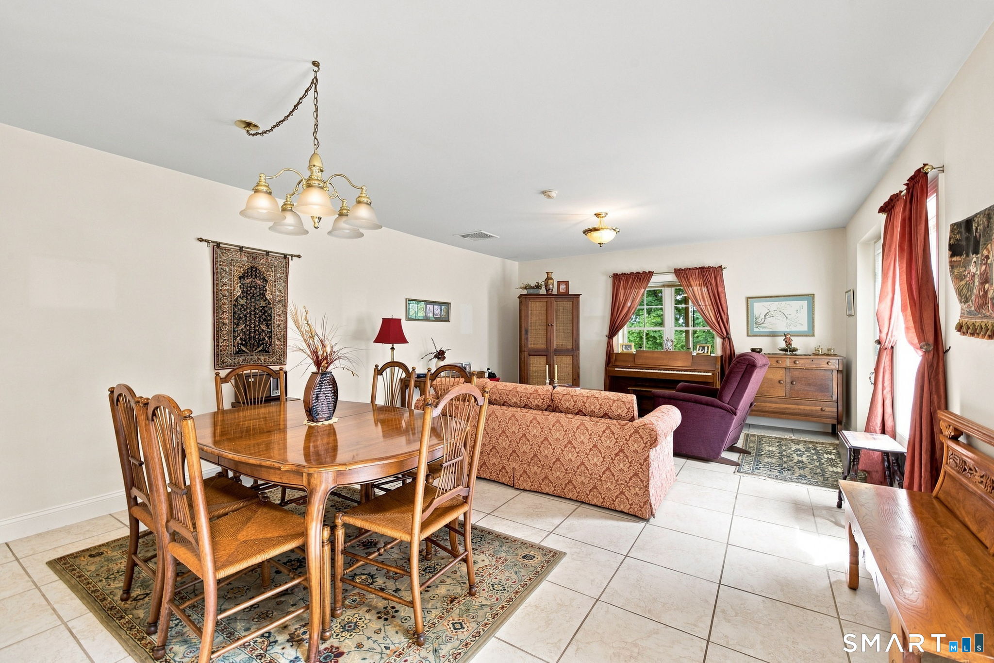 606 Congdon West Street Middletown CT 06457