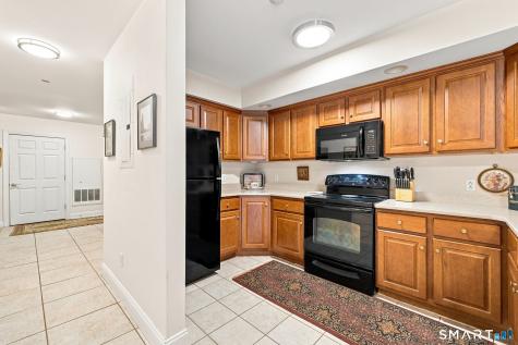 606 Congdon West Street Middletown CT 06457
