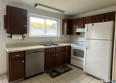 1081 New Haven Road Naugatuck CT 06770