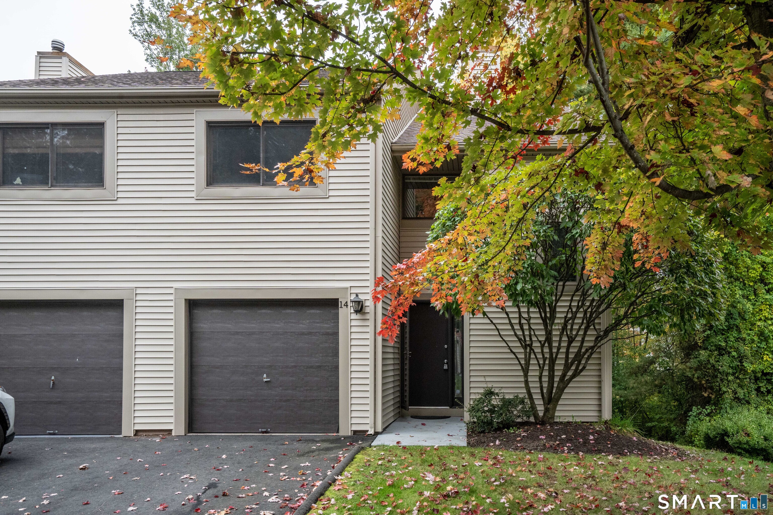 14 Woodbury Lane West Hartford CT 06117