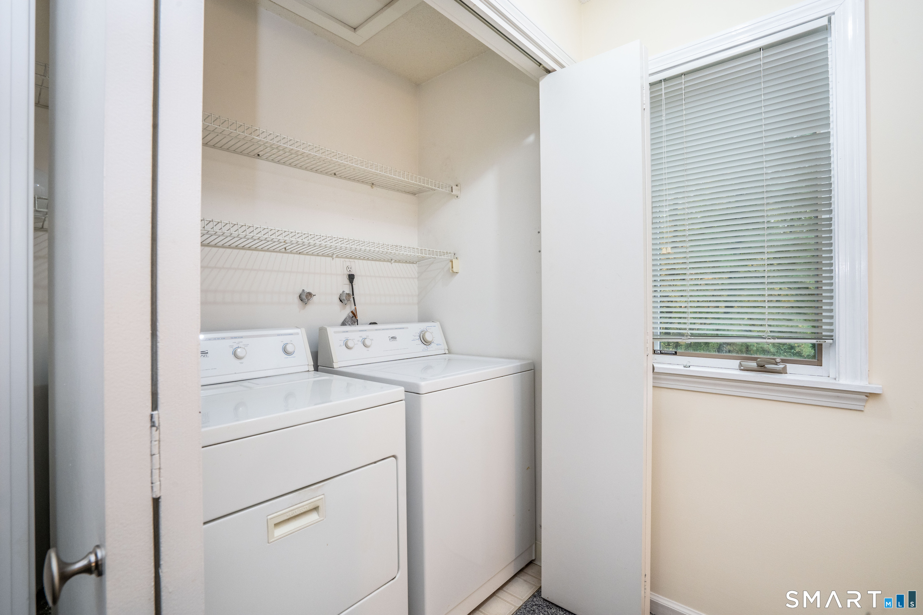 14 Woodbury Lane West Hartford CT 06117