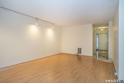 14 Woodbury Lane West Hartford CT 06117
