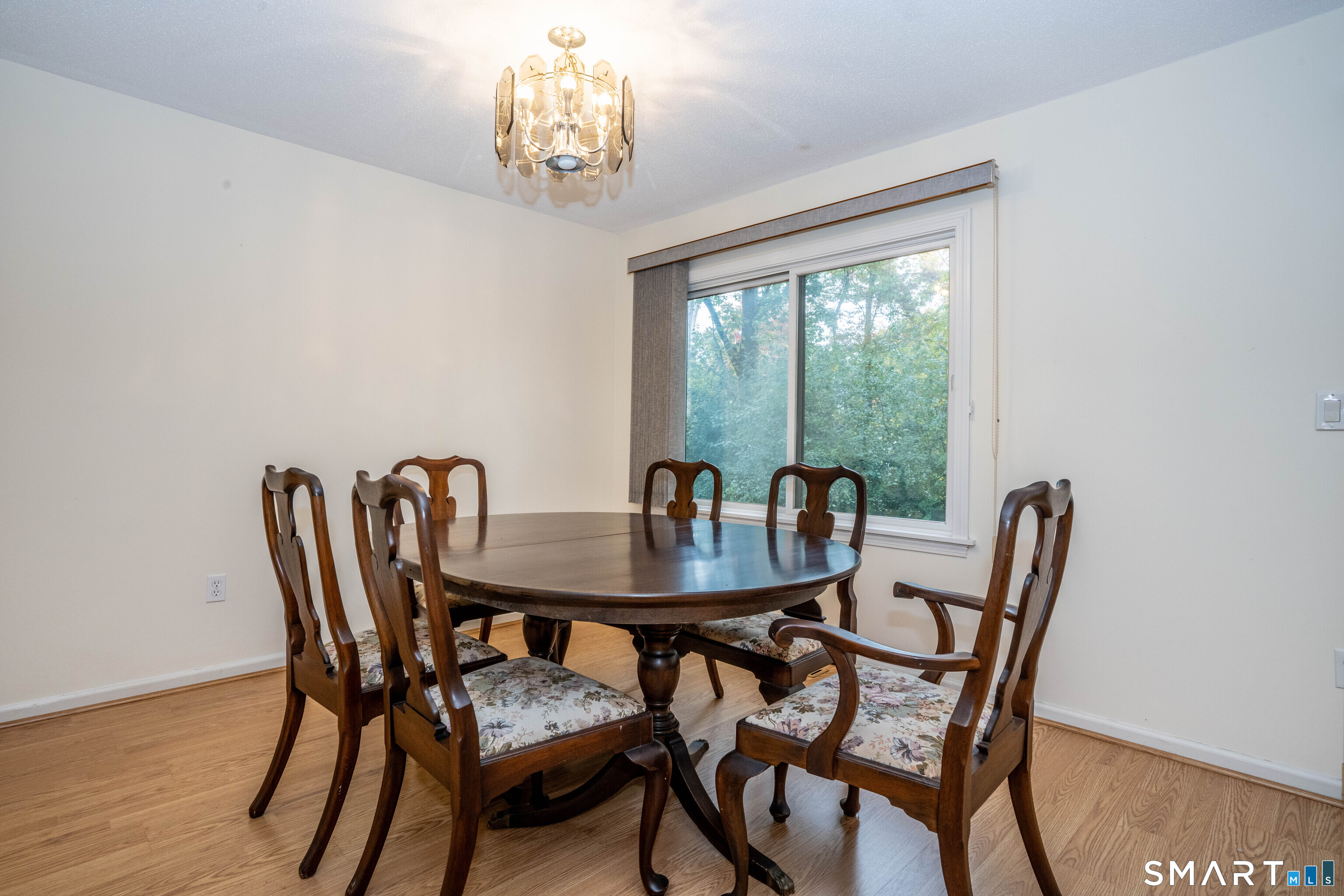 14 Woodbury Lane West Hartford CT 06117