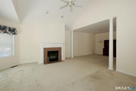 191 Summerfield Gardens Shelton CT 06484