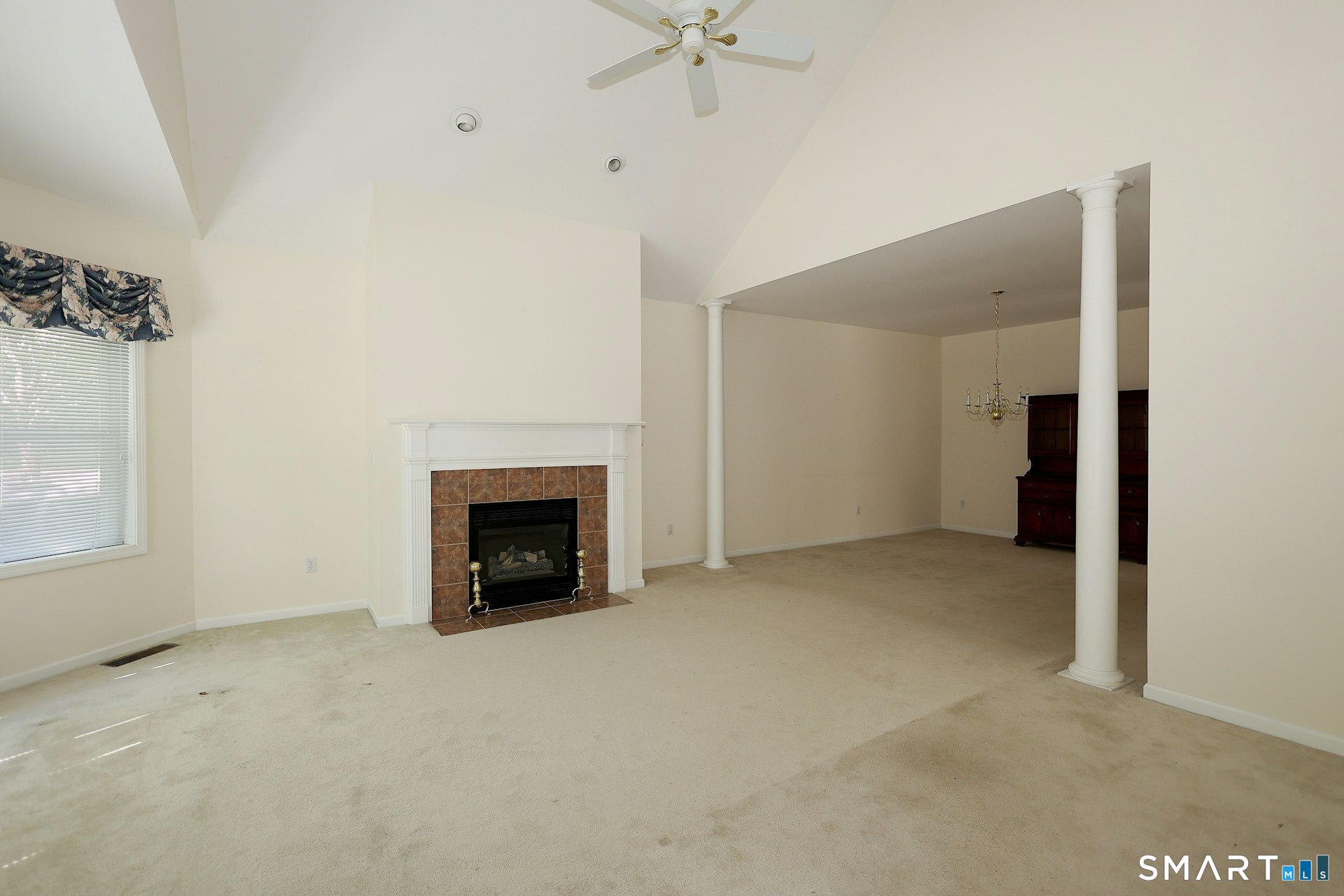 191 Summerfield Gardens Shelton CT 06484
